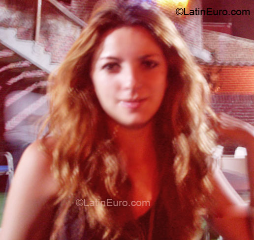 Date this cute Colombia girl Adriana from Bogota CO6049