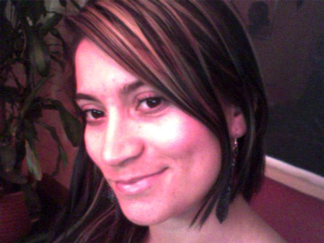 Date this young Colombia girl Sarita from Bogota CO6069