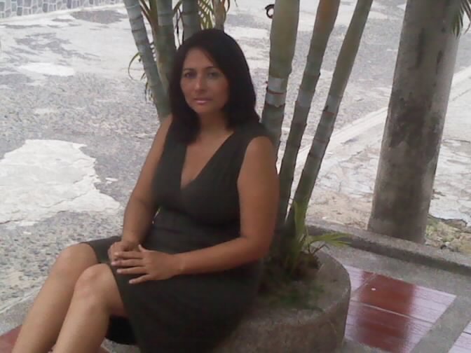 Date this hot Colombia girl Maria from Barranquilla CO6099