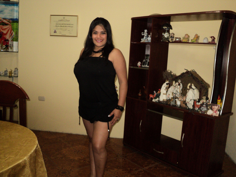 Date this exotic Peru girl Pierina from Lima PE417