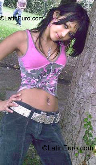 Date this stunning Peru girl Britany from Lima Peru PE422