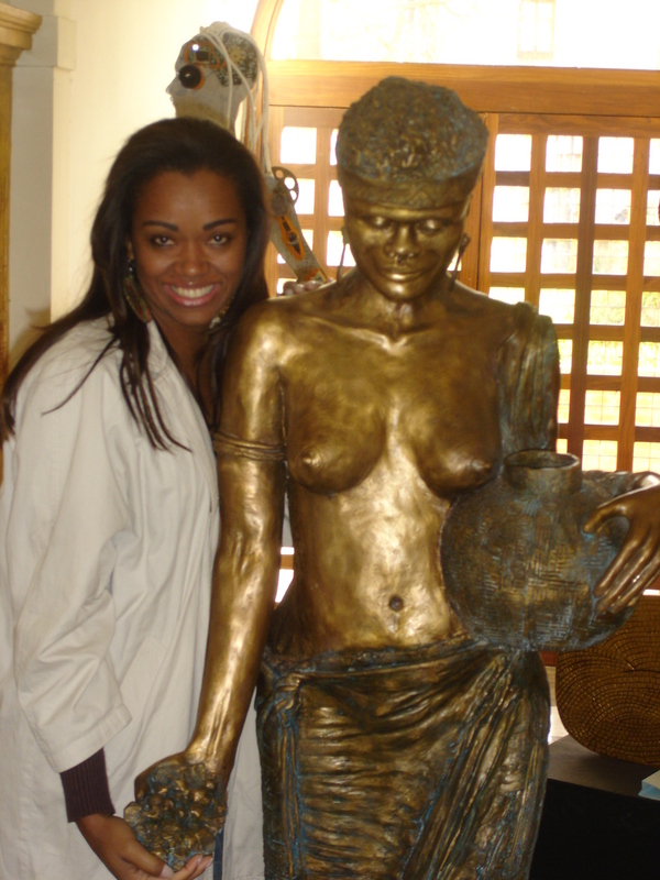 Date this attractive Brazil girl Vanessa from Brasilia BR4557