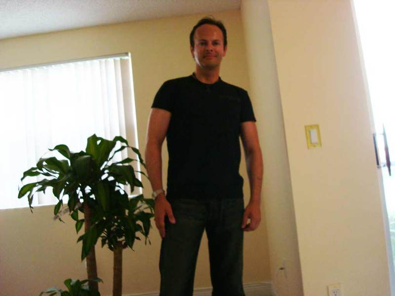 Date this charming United States man Edward from Fort Lauderdale US8850