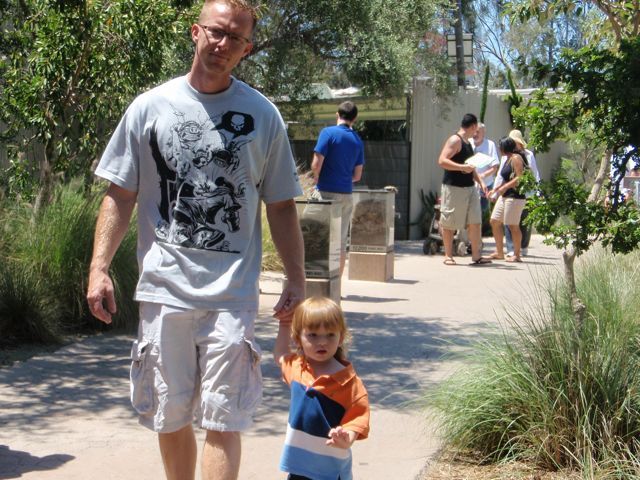 Date this young United States man Mac0707 from San Diego US8947