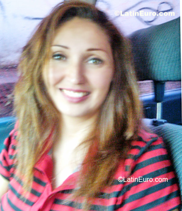 Date this beautiful Honduras girl Valerie from Tegucigalpa HN289