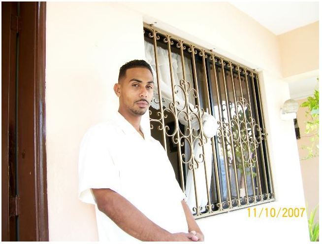 Date this charming United States man EdgarS from Raleigh US9080