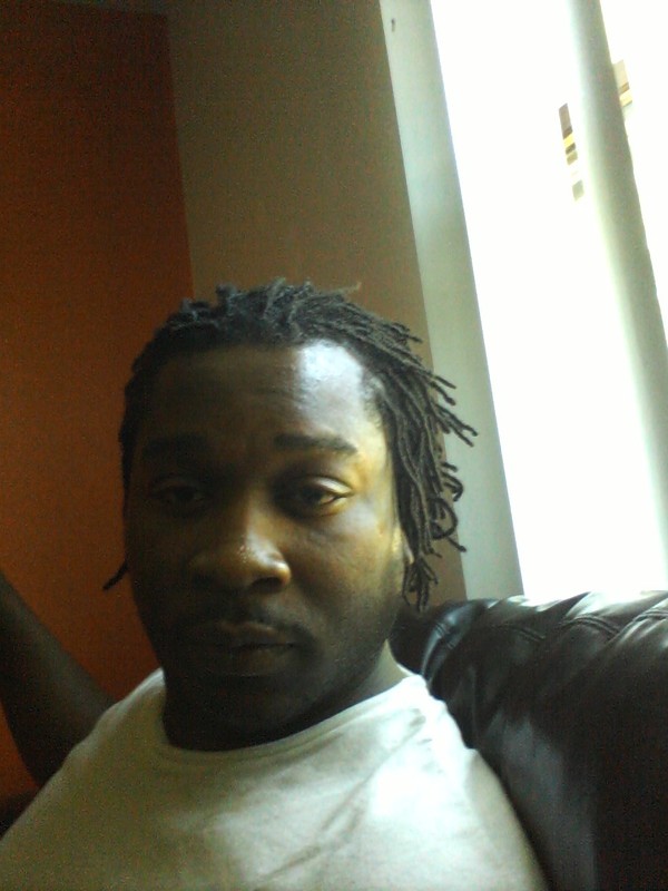 Date this attractive United States man Ljuan from Milwaukee US9237