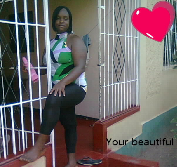 Date this sensual Jamaica girl Crissy from Kingston US9271