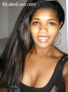 Date this stunning Brazil girl Renata from Sao Paulo BR4995