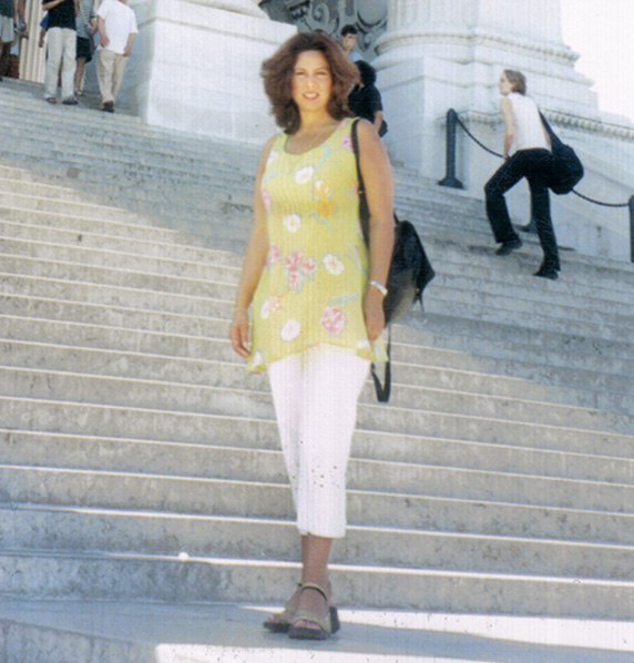 Date this pretty Peru girl Guiselle from Chiclayo PE463