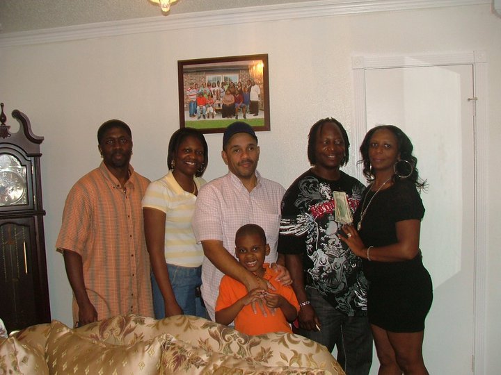 Date this foxy United States man Frank from Lafayette US9369