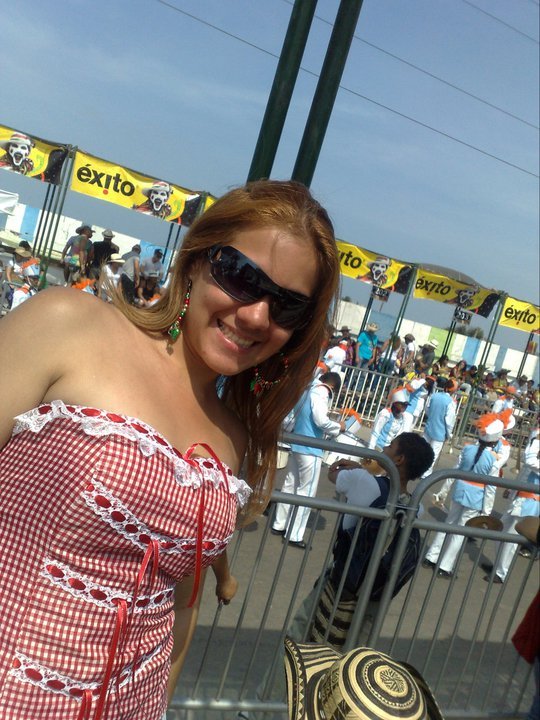 Date this pretty Colombia girl Margarita from Barranquilla CO6828