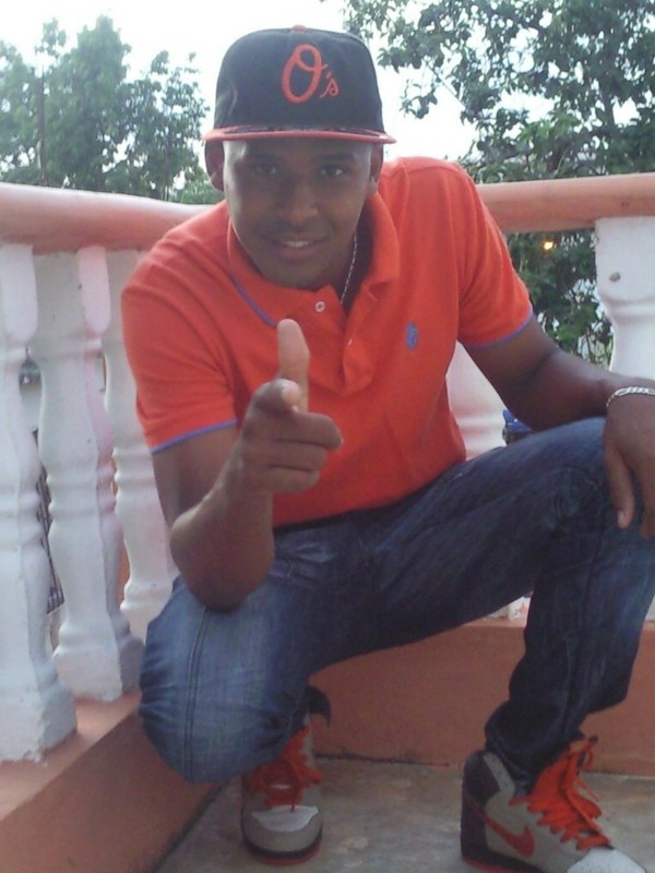 Date this hard body Dominican Republic man Leonard from Santo Domingo DO7367