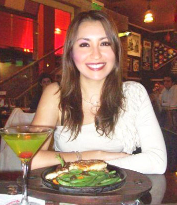 Date this gorgeous Peru girl Urganda from Lima PE483