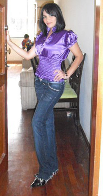 Date this nice looking Peru girl Emilia from Lima PE488