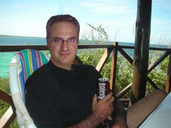 Date this foxy United States man George from 90701 US9663