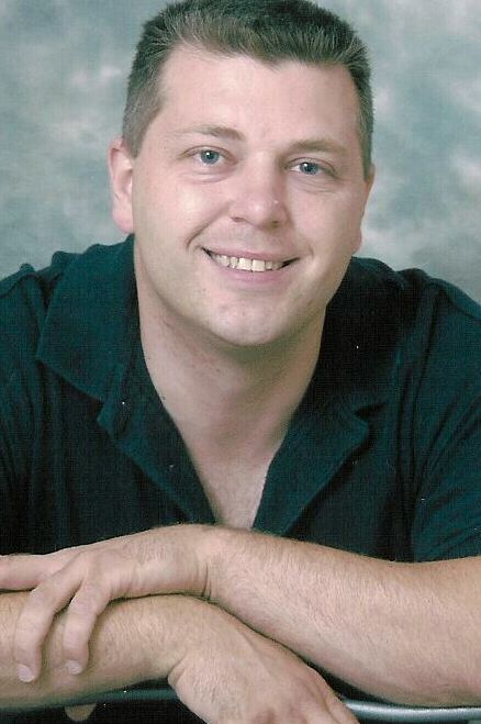 Date this beautiful United States man Joseph from Yonkers US9714