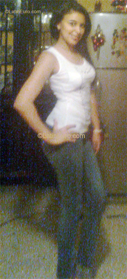 Date this exotic Ecuador girl Lisslas from Guayaquil EC112