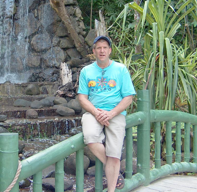 Date this georgeous United States man Revd12 from Saint Joseph US9747