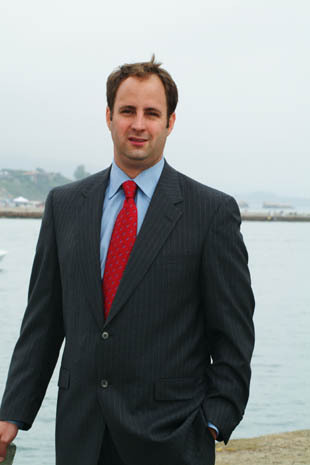 Date this beautiful Brazil man TexasLawyer from Dallas BR5351