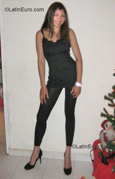 Date this fun Colombia girl Mariamary from Bogota CO7132