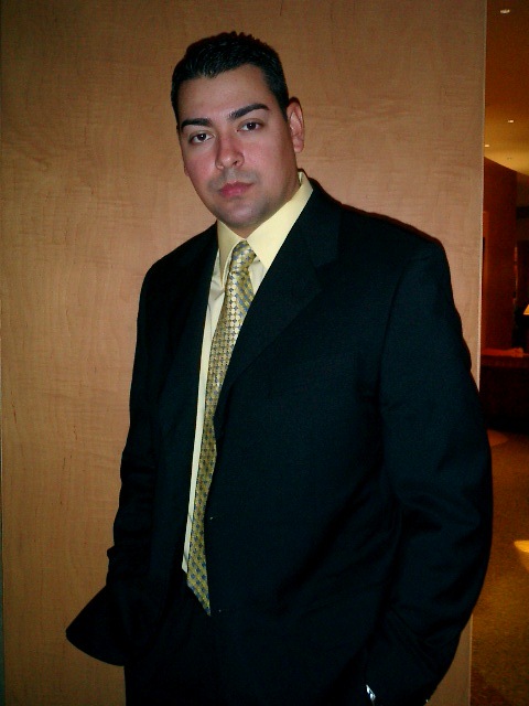 Date this good-looking United States man Andrediaz from Chicago US10059