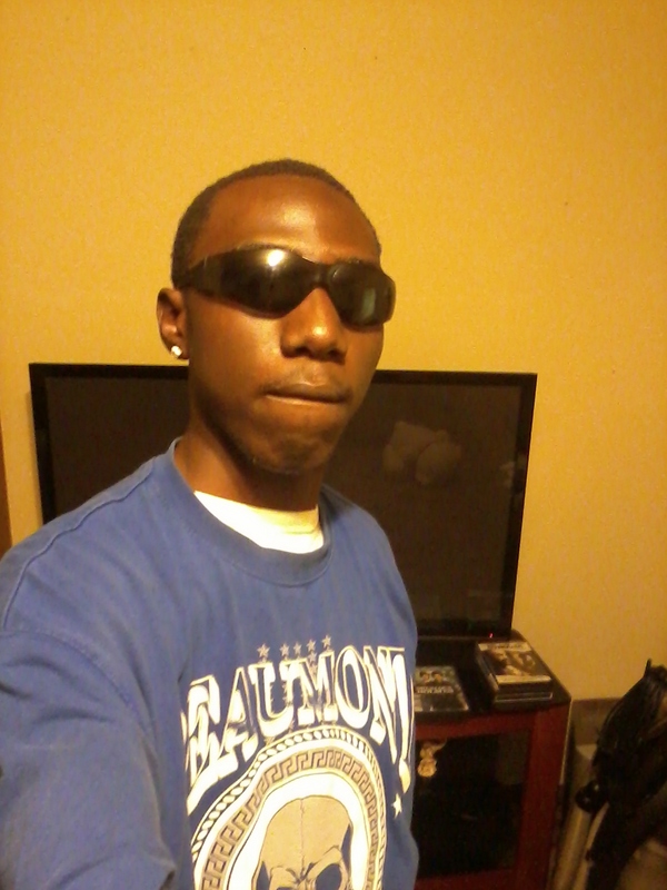 Date this passionate United States man Mc from Beaumont US10071