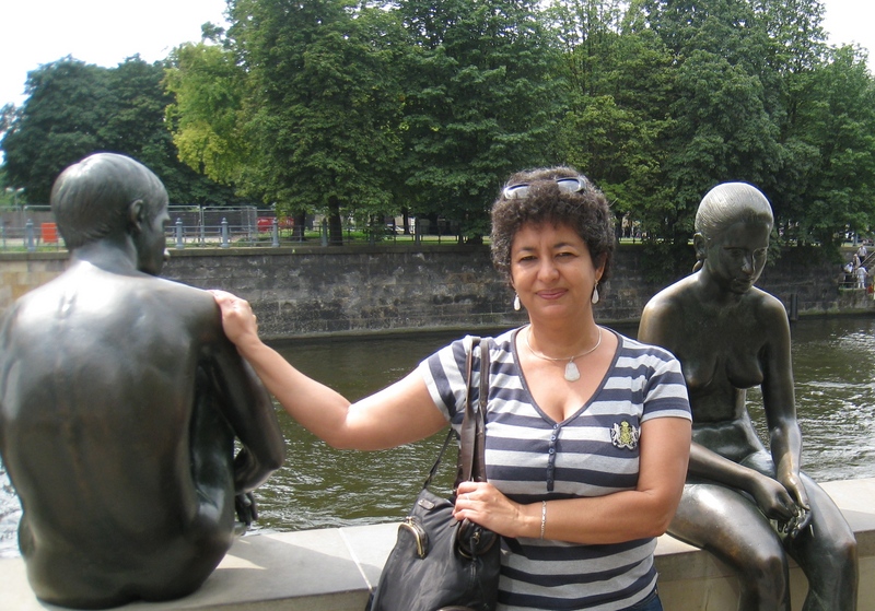 Date this hot Cuba girl Gisela from Havana CU16