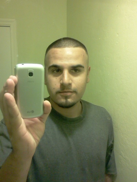 Date this pretty United States man Esau from Phoenix US10202