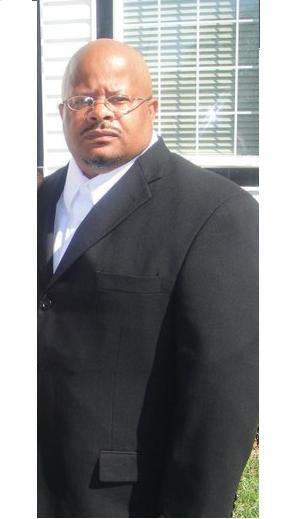 Date this nice looking United States man James from Washington DO7930