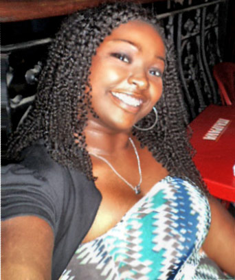 Date this sultry Brazil girl Fernanda from Niteroi BR5596