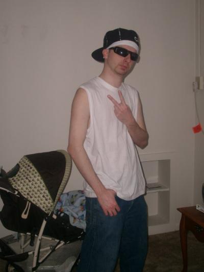 Date this pretty United States man Kevin from Kalamazoo US10263