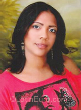 Date this cute Dominican Republic girl GABIT from Barahona DO7962