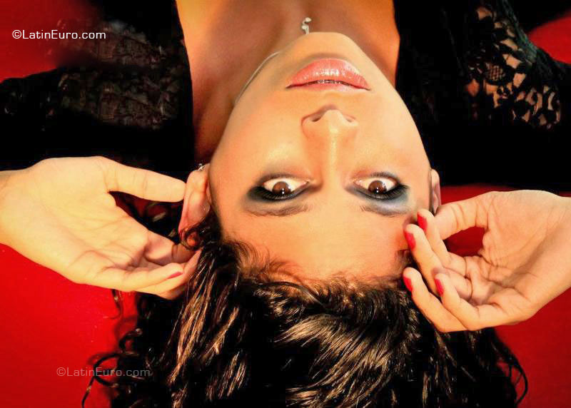 Date this lovely Brazil girl Eduarda from Ilheus BR6139