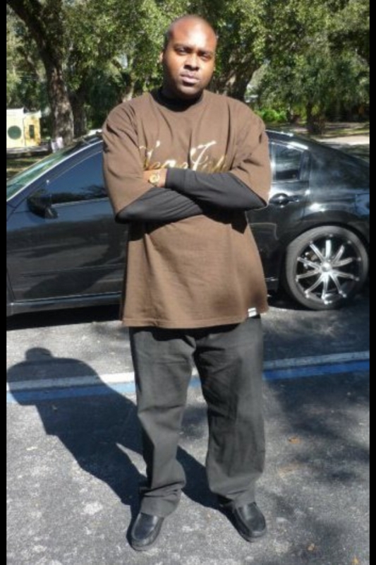 Date this attractive United States man Boy2roudy from Miami US10551