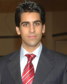 Date this foxy United States man Gmalhi from Maimi US10596