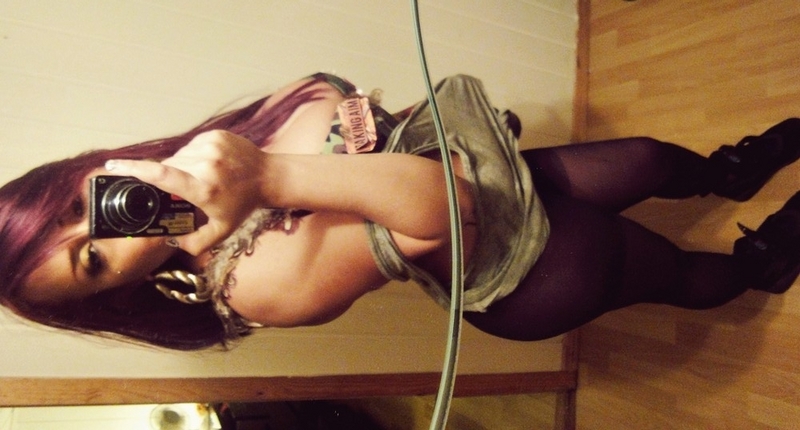 Date this fun Nepal girl Blunlino from  NO151