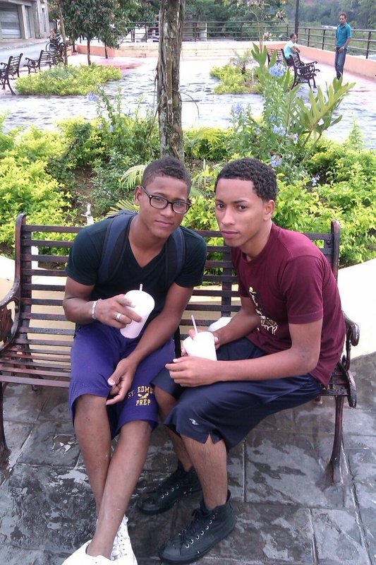 Date this delightful Dominican Republic man Darwin from Bonao DO8333