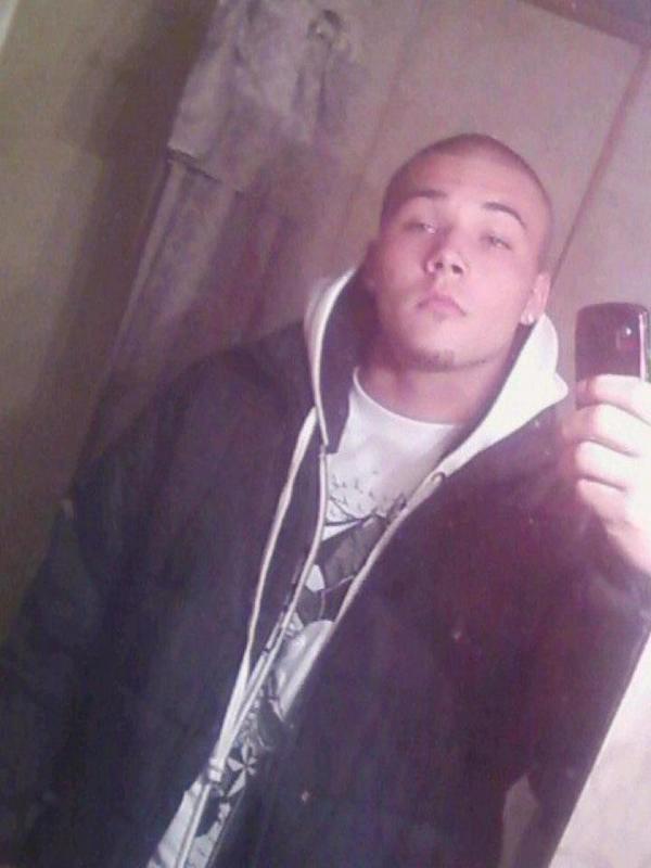 Date this pretty United States man Purp from Gaston US10833