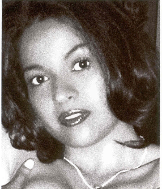 Date this charming Colombia girl Alejandra from Bogota CO7539