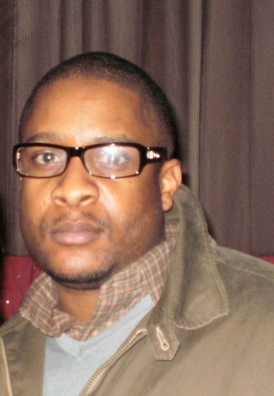 Date this young United States man Tstaman from Saint Louis US10886