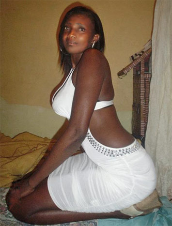Date this lovely Colombia girl Petuca from Cali CO7560