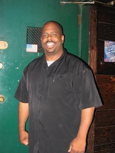 Date this athletic United States man James from Queens US11030