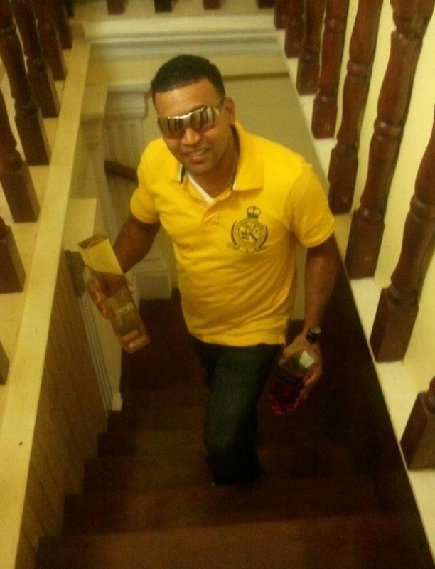 Date this nice looking Dominican Republic man Manuel from Santo Domingo DO8806