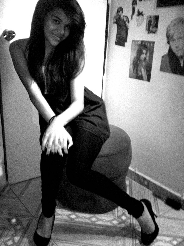 Date this pretty Venezuela girl Rosiels from Valencia VE75