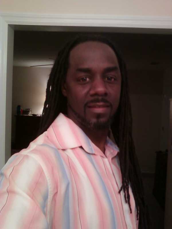 Date this stunning United States man CMTray from Tampa/st.pete US11131