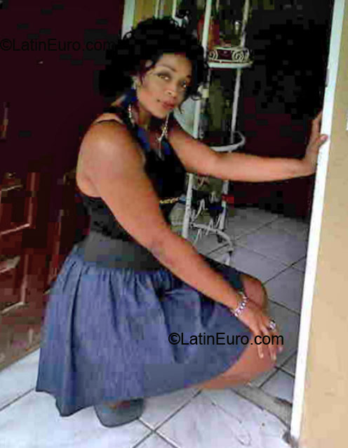 Date this tall Jamaica girl Sherryleecr from spanish town JM331