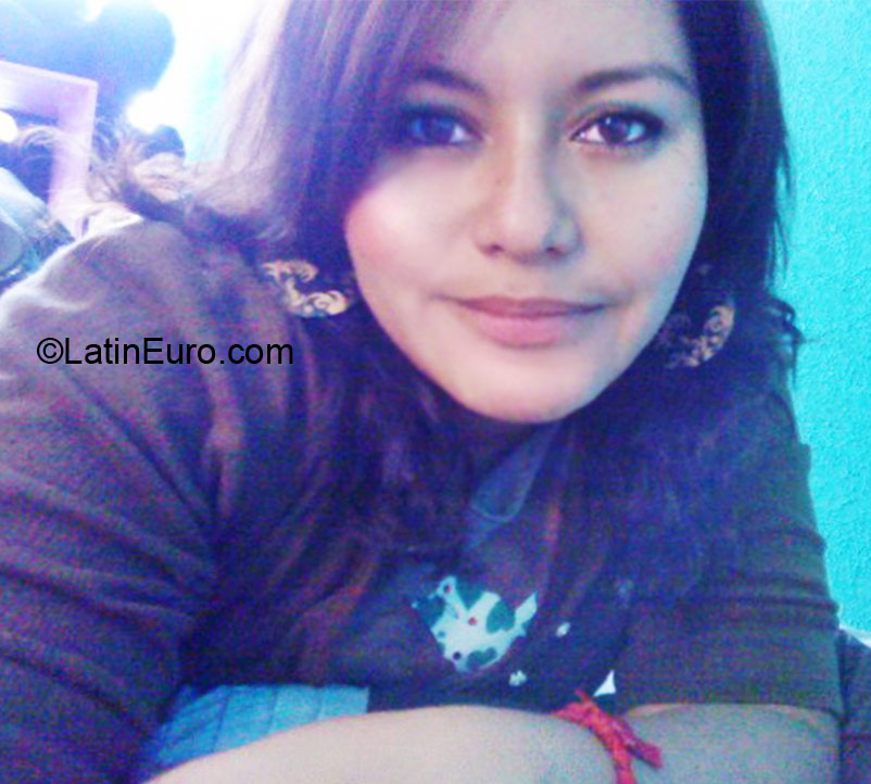 Date this cute Mexico girl Fabiola from Mexico City MX386
