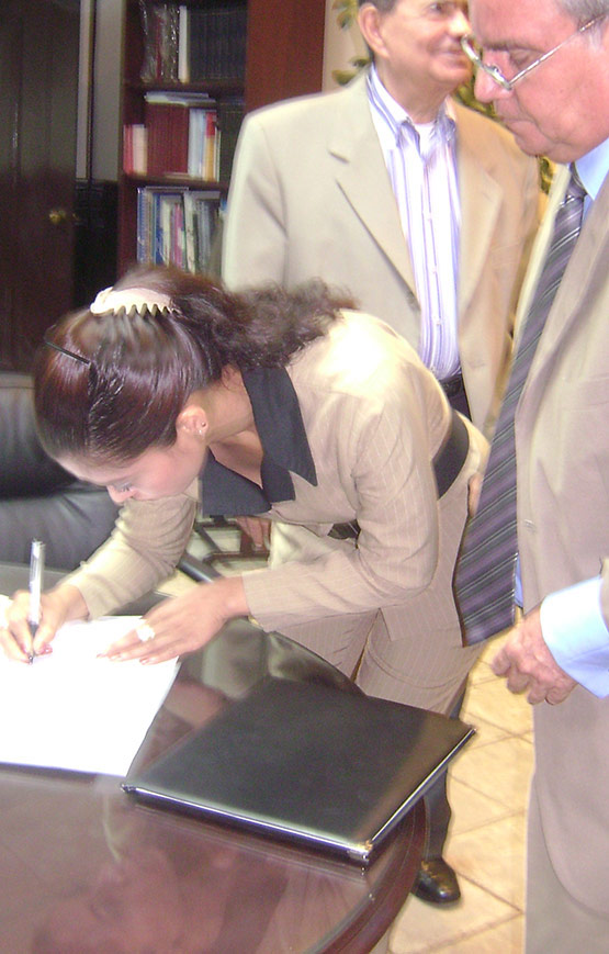 Date this stunning Nicaragua girl Angelca from Managua NI30