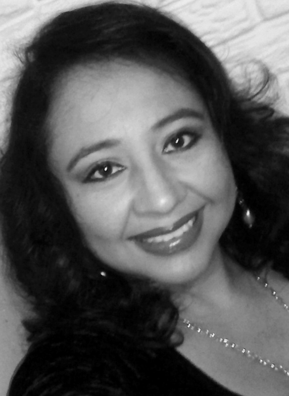 Date this good-looking El Salvador girl Silvia from Sa SV17